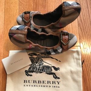 Burberry Canvas Nova Check Flats